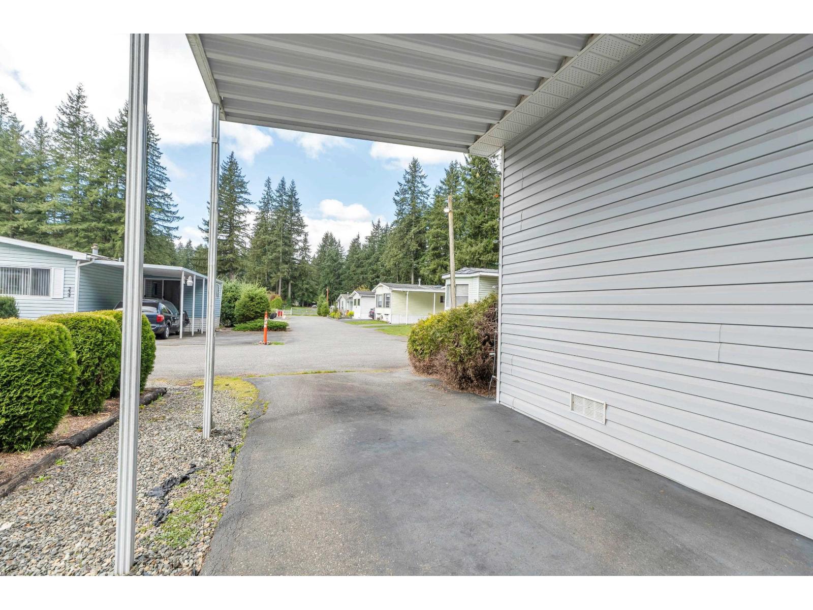 242 20071 24 Avenue, Langley, British Columbia  V2Z 2A1 - Photo 32 - R3163632