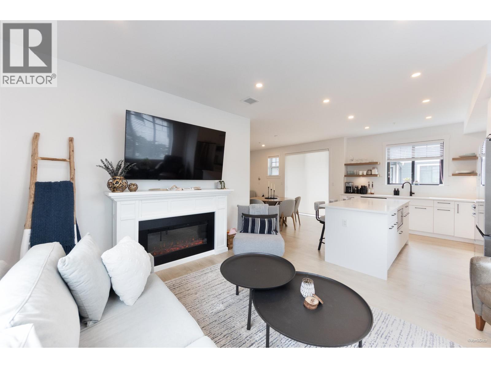 23 12018 237 Street, Maple Ridge, British Columbia  V4R 0H6 - Photo 2 - R3163543