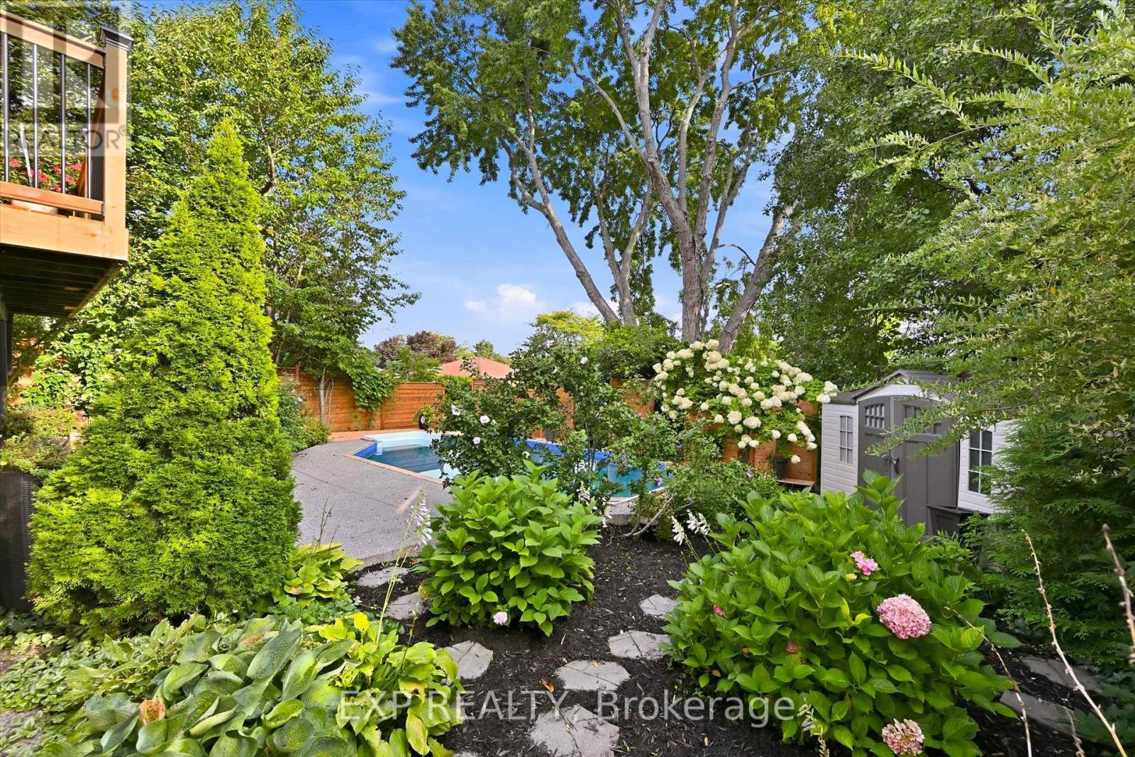 51 Chatterson Drive, Hamilton, Ontario  L9G 1B6 - Photo 47 - X13759892