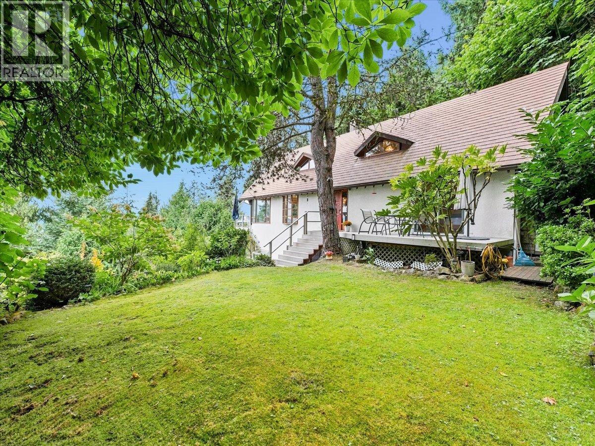 325 Bayview Place, Lions Bay, British Columbia  V0N 2E0 - Photo 36 - R3163571