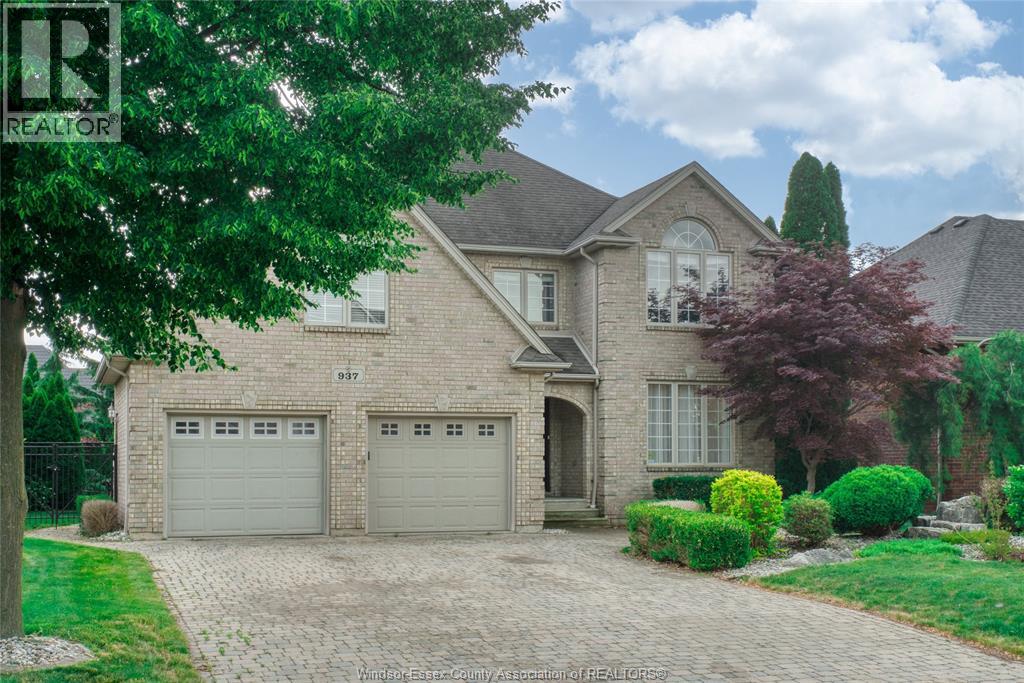937 PAVAN, Windsor, Ontario