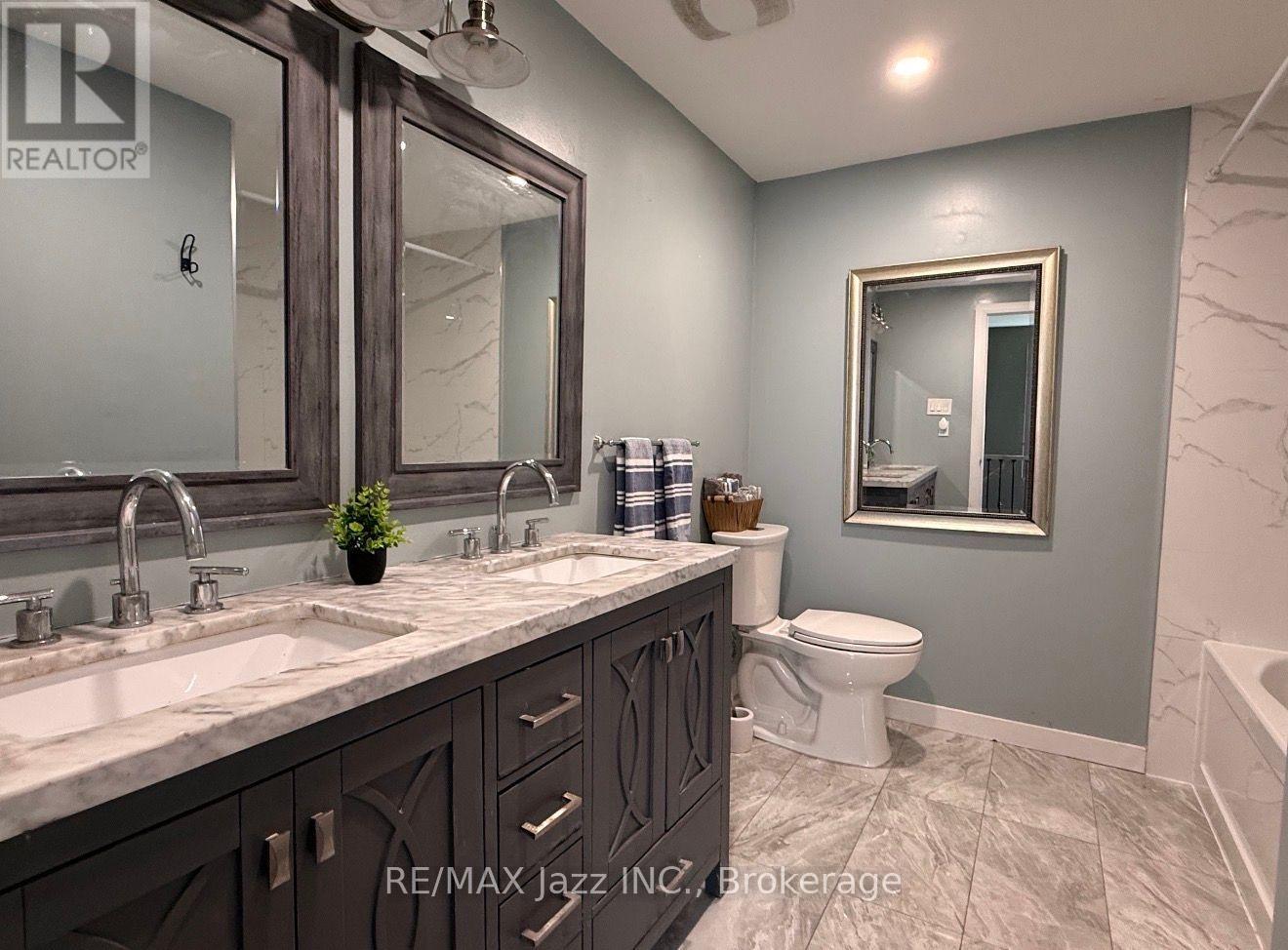 1293 Ludlow Court, Oshawa, Ontario  L1G 7K5 - Photo 21 - E13763540