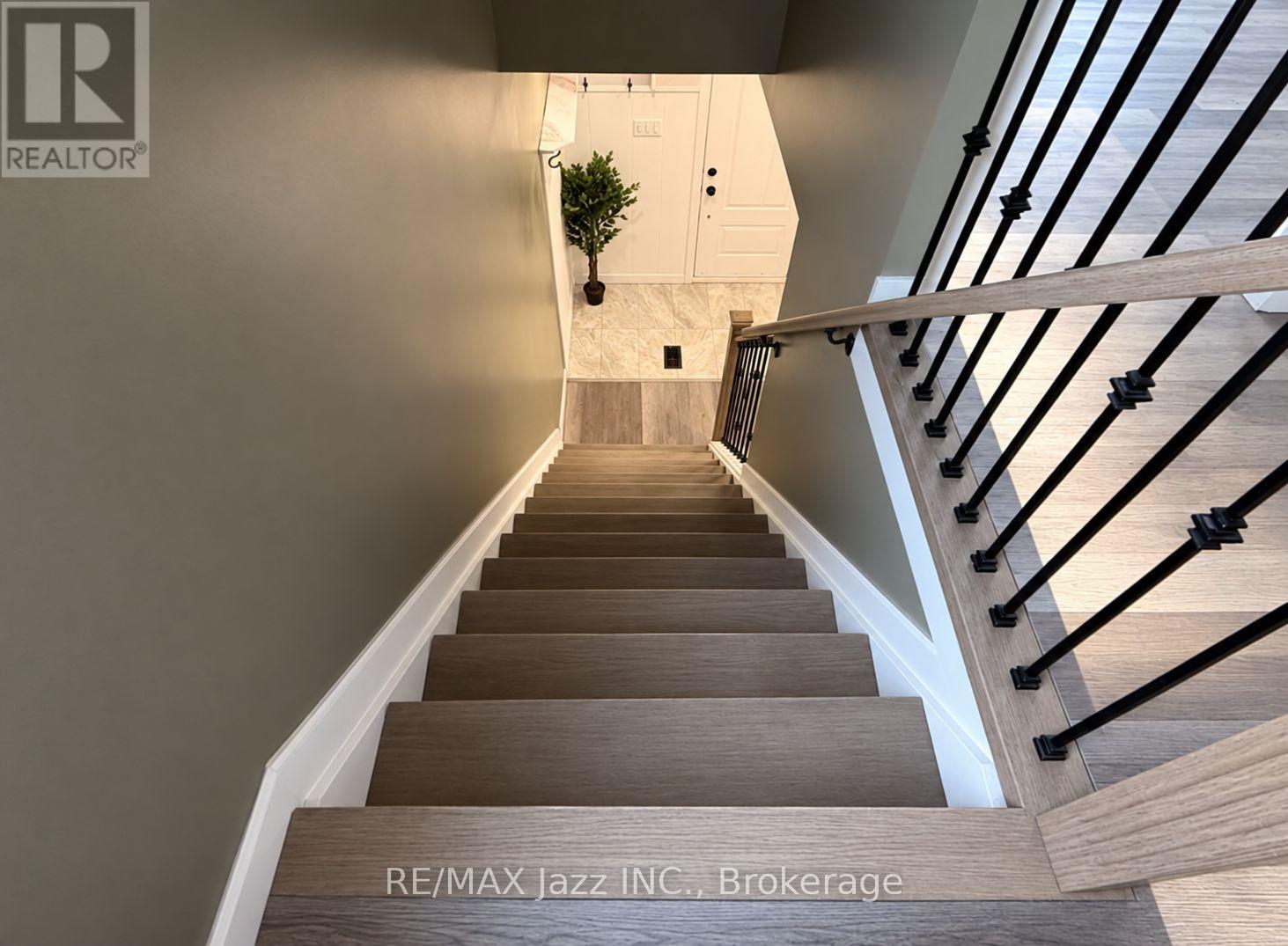 1293 Ludlow Court, Oshawa, Ontario  L1G 7K5 - Photo 26 - E13763540