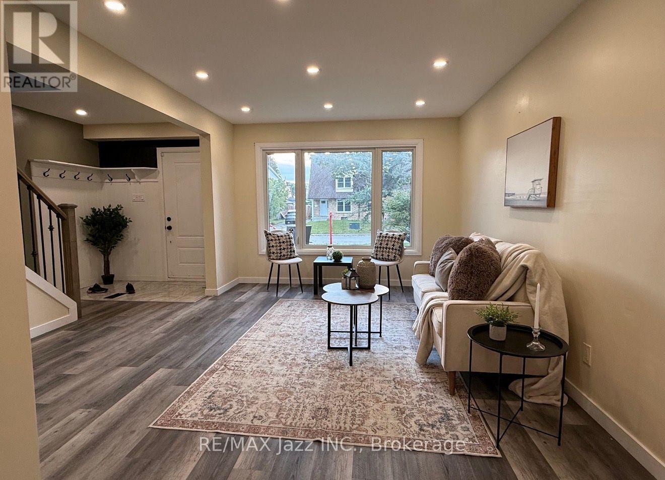1293 Ludlow Court, Oshawa, Ontario  L1G 7K5 - Photo 6 - E13763540