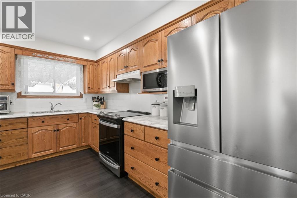 184 Westheights Drive, Kitchener, Ontario N2N 1J9 - Photo 6 - 40858412