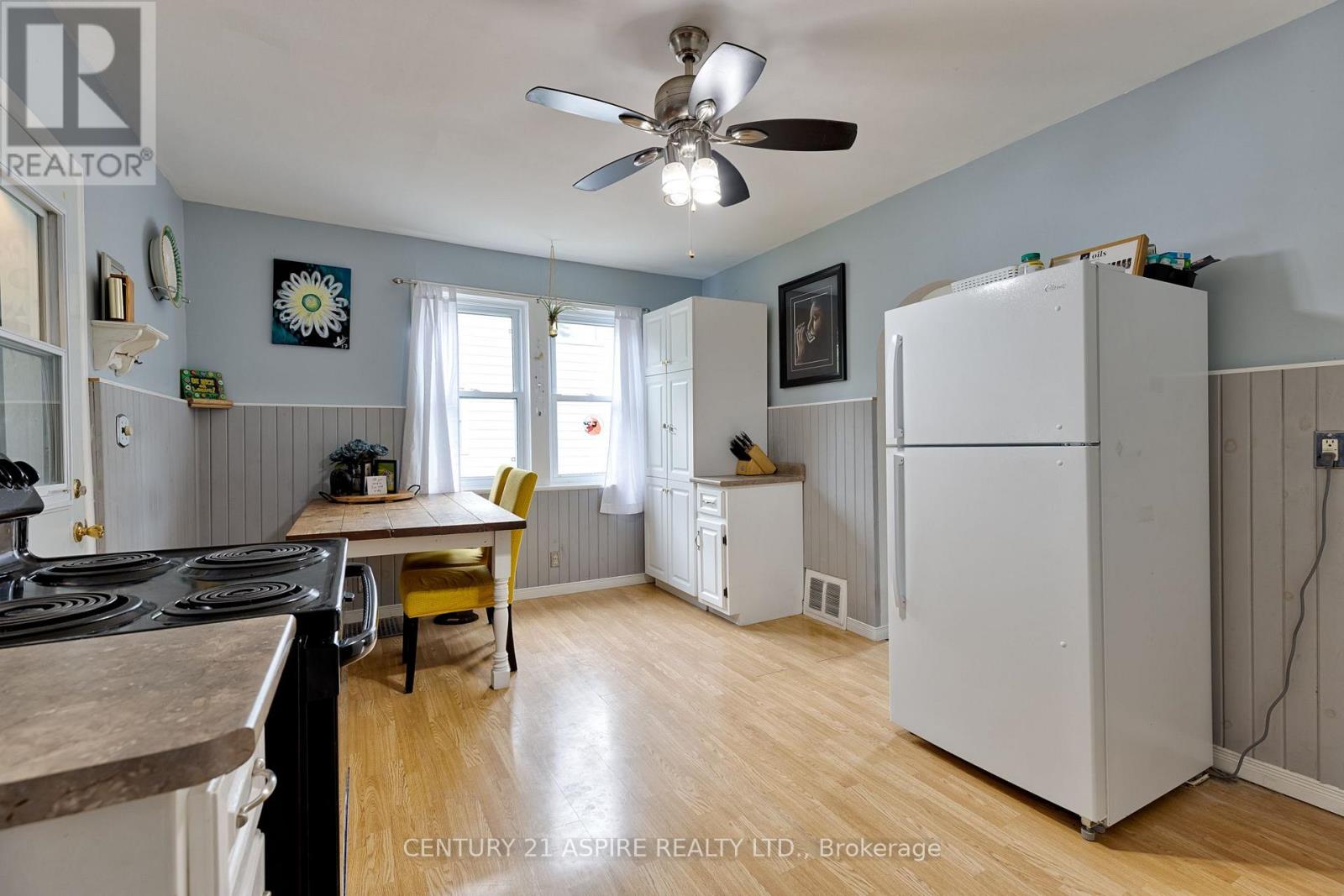 648 Moffat Street, Pembroke, Ontario K8A 3Y1 - Photo 3 - X13763576