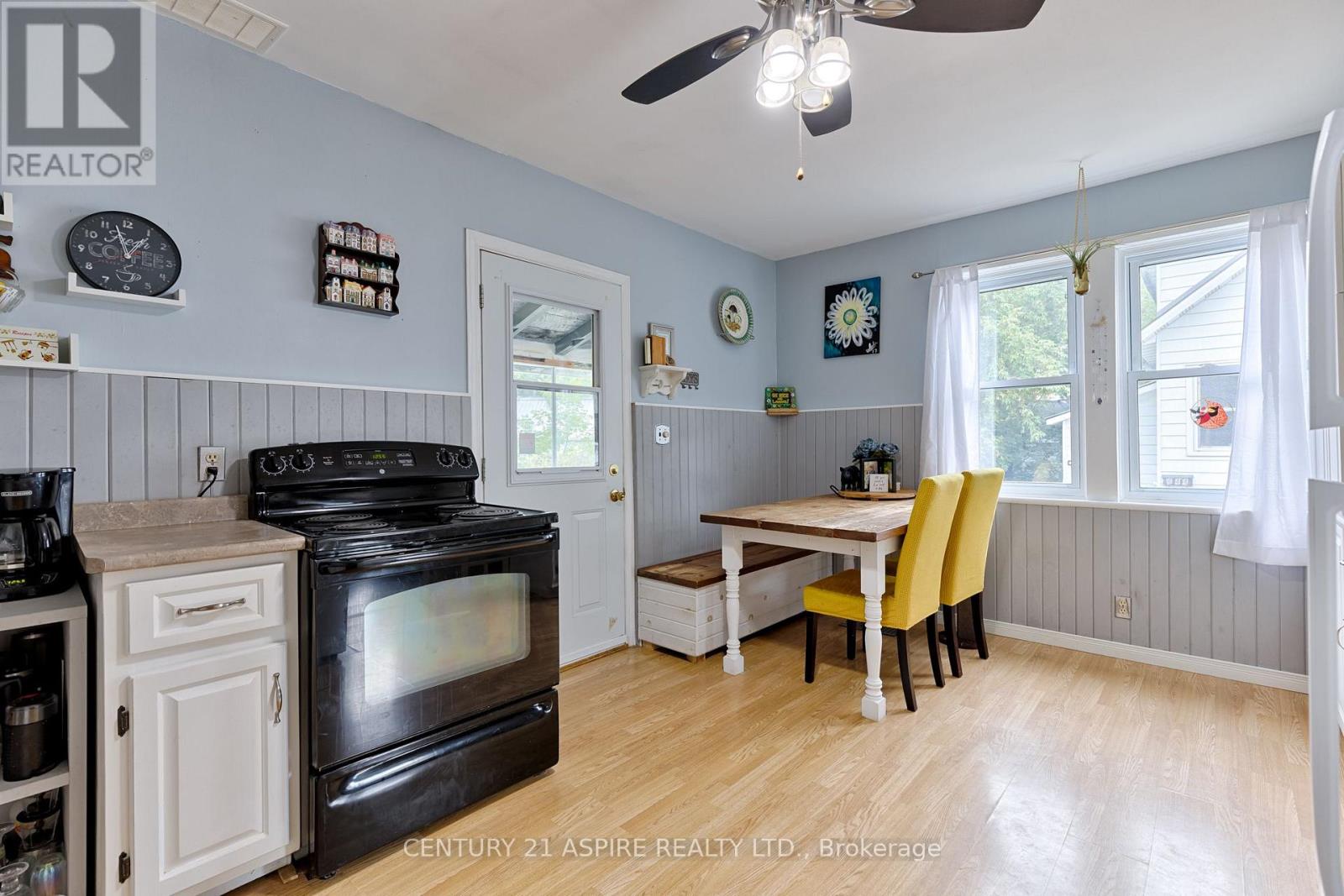 648 Moffat Street, Pembroke, Ontario K8A 3Y1 - Photo 4 - X13763576