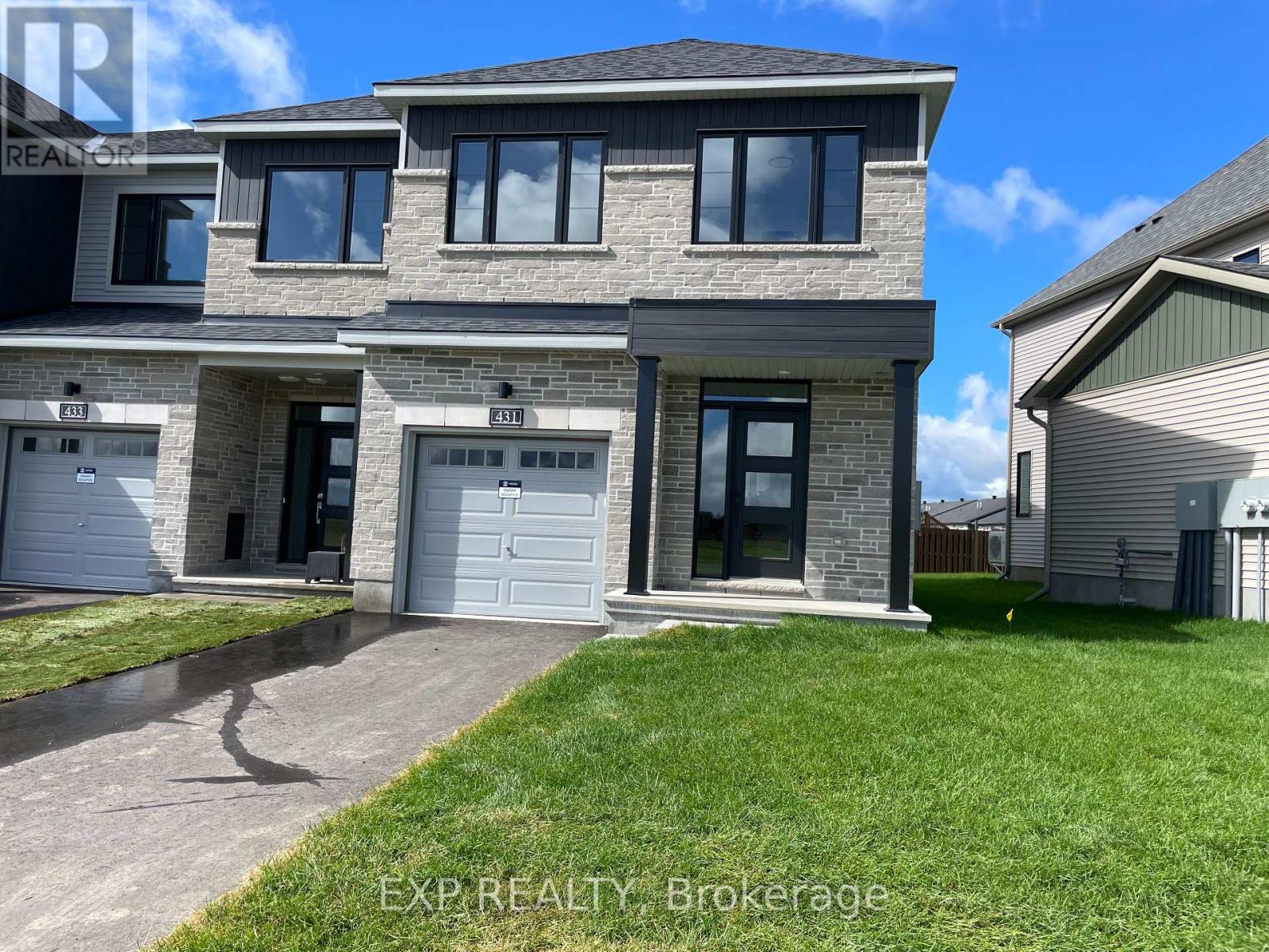 431 Gerry Emon Street, Mississippi Mills, Ontario