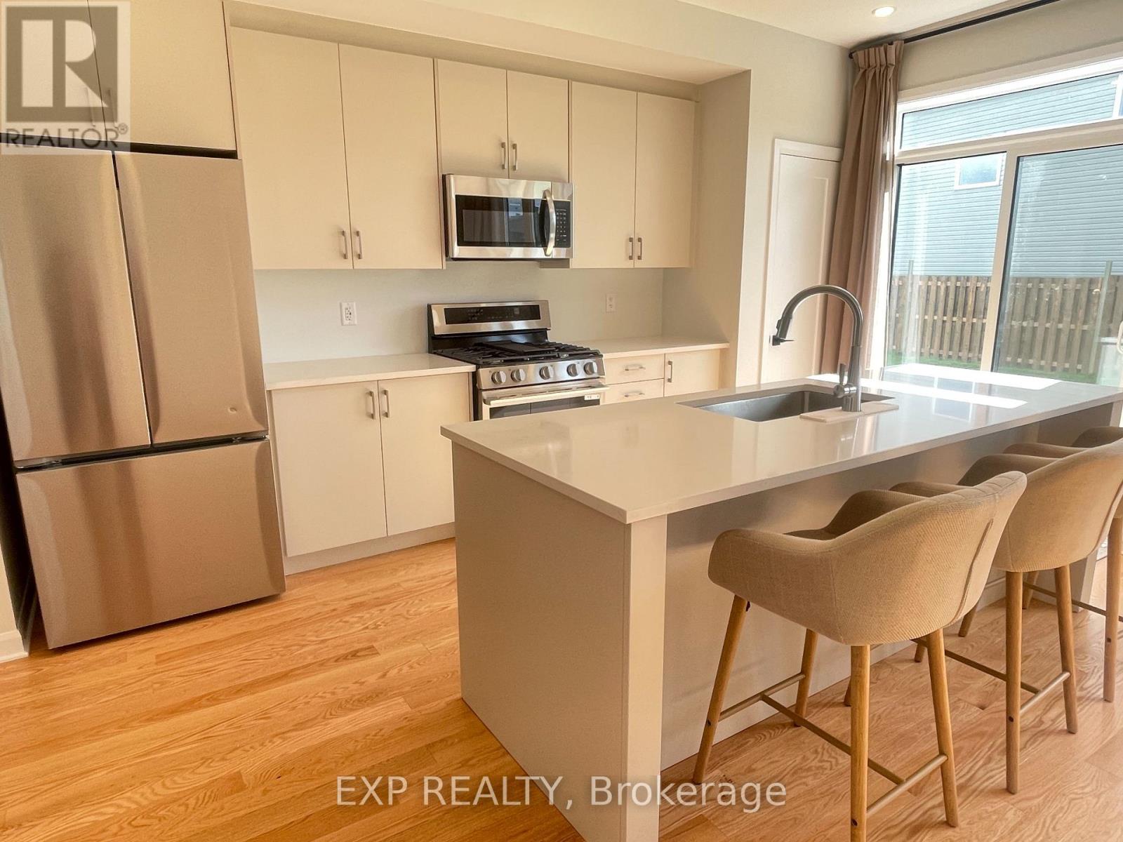 431 Gerry Emon Street, Mississippi Mills, Ontario K0A 1A0 - Photo 6 - X13763552
