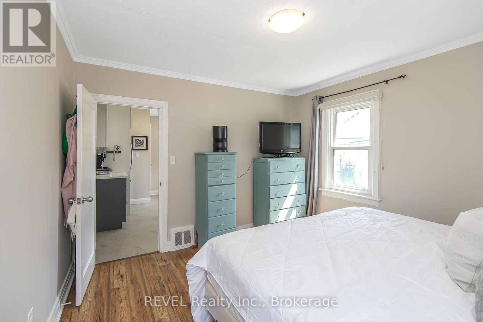 12 Garnet Street, St. Catharines (Facer), Ontario L2M 5E5 - Photo 14 - X13763486