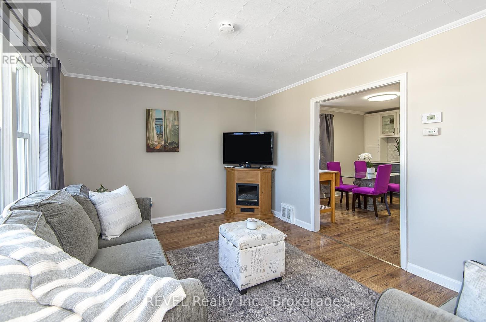 12 Garnet Street, St. Catharines (Facer), Ontario L2M 5E5 - Photo 6 - X13763486