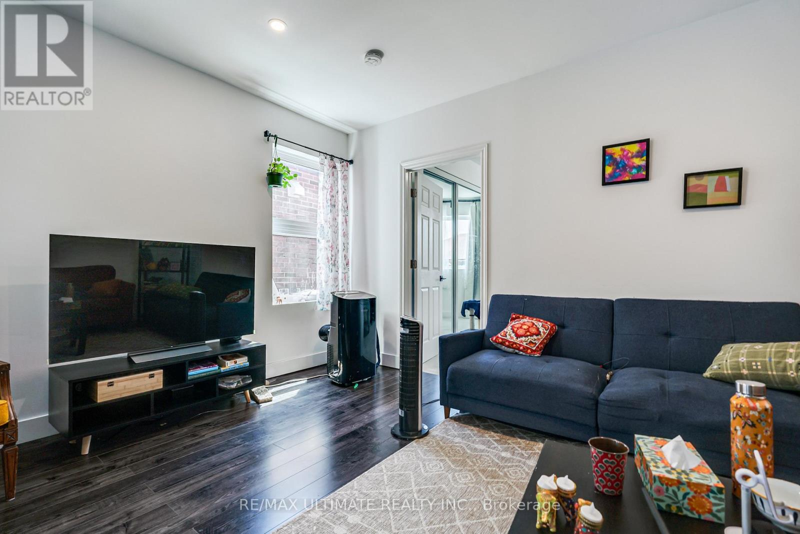427-429 Vaughan Road, Toronto, Ontario  M6C 2P1 - Photo 23 - C13763522