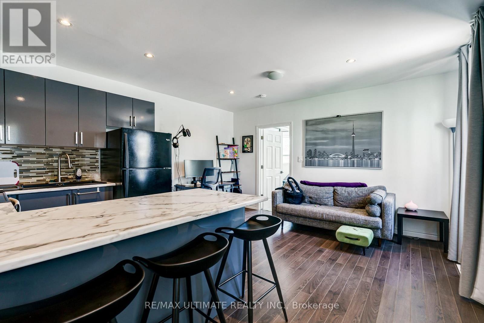 427-429 Vaughan Road, Toronto, Ontario  M6C 2P1 - Photo 26 - C13763522