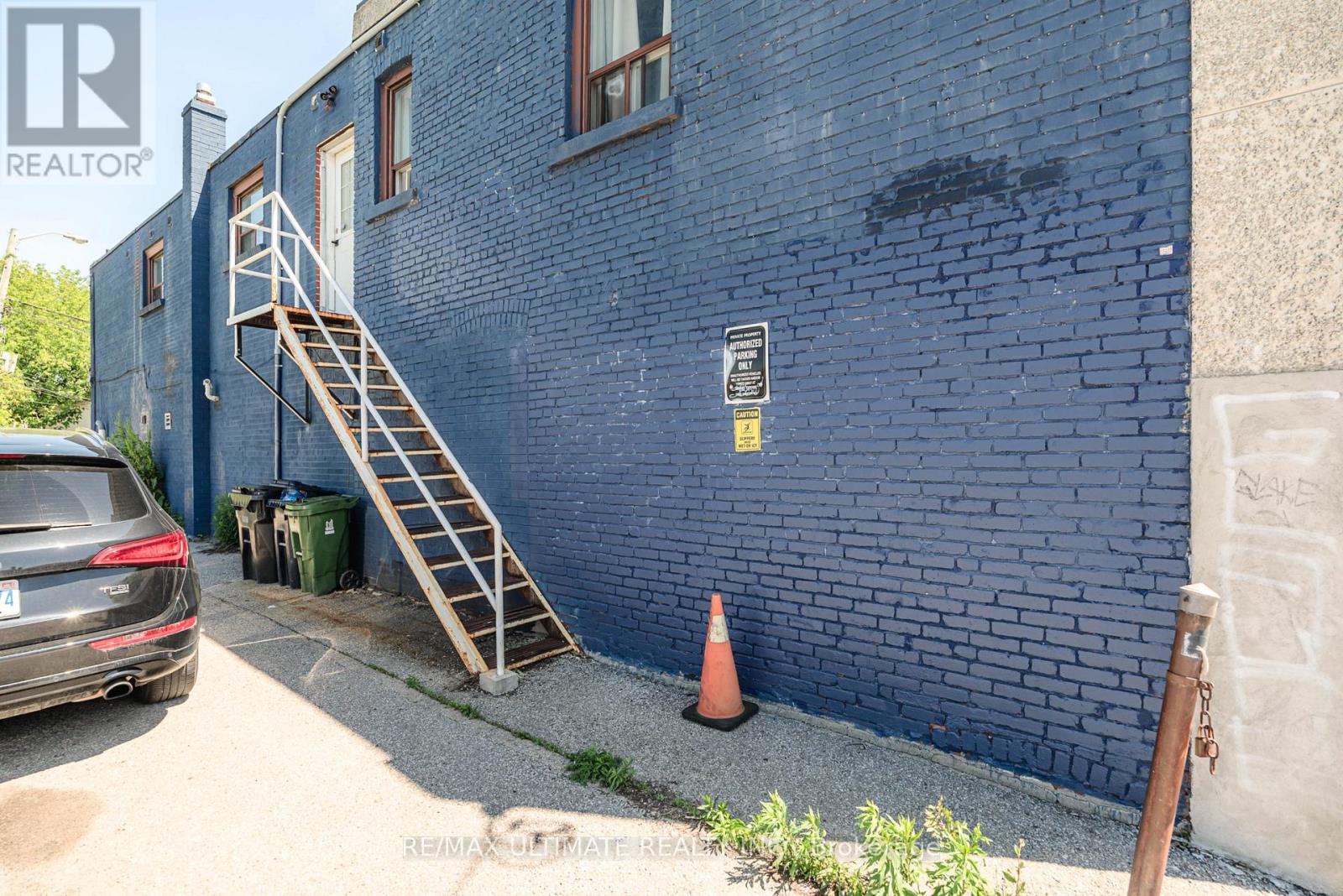 427-429 Vaughan Road, Toronto, Ontario  M6C 2P1 - Photo 32 - C13763522