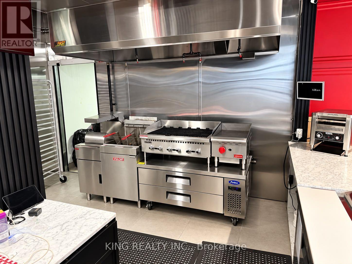 1001 Queen Street E, Toronto, Ontario  M4M 1K2 - Photo 19 - E13763488