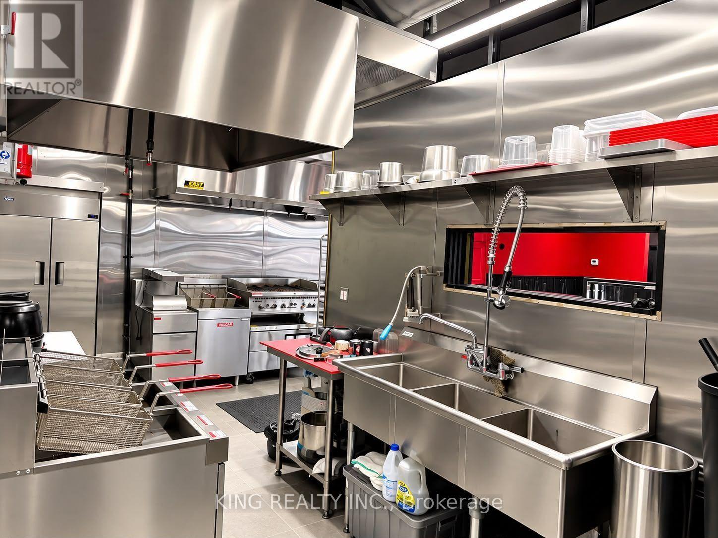 1001 Queen Street E, Toronto, Ontario  M4M 1K2 - Photo 24 - E13763488