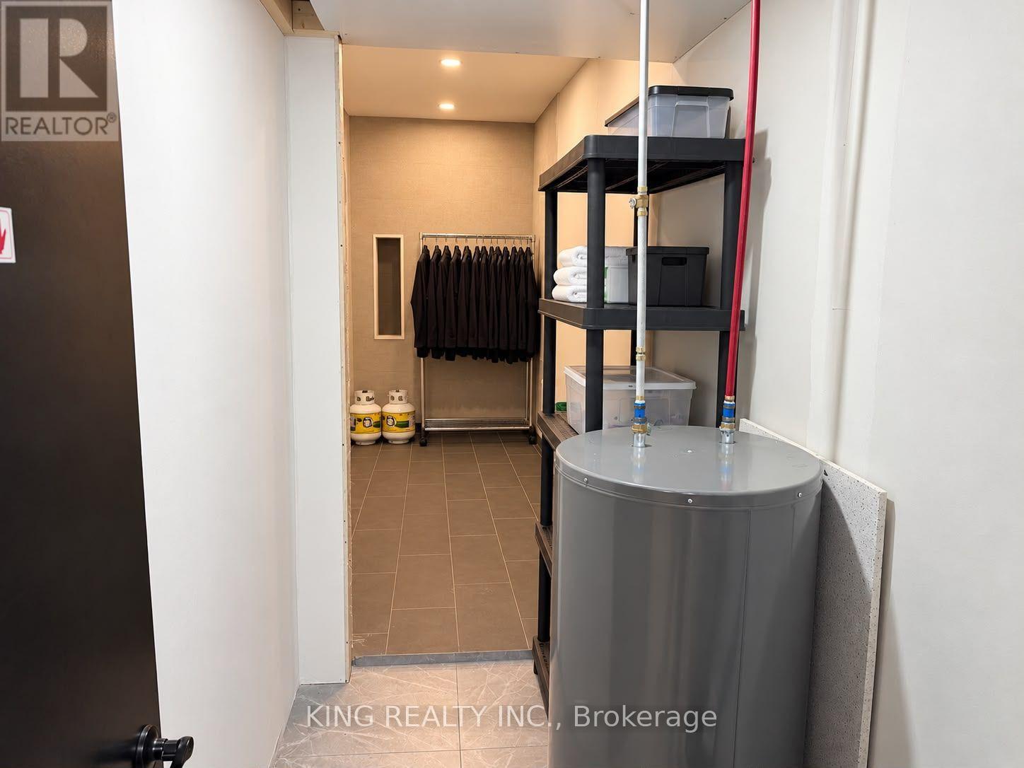 1001 Queen Street E, Toronto, Ontario  M4M 1K2 - Photo 42 - E13763488