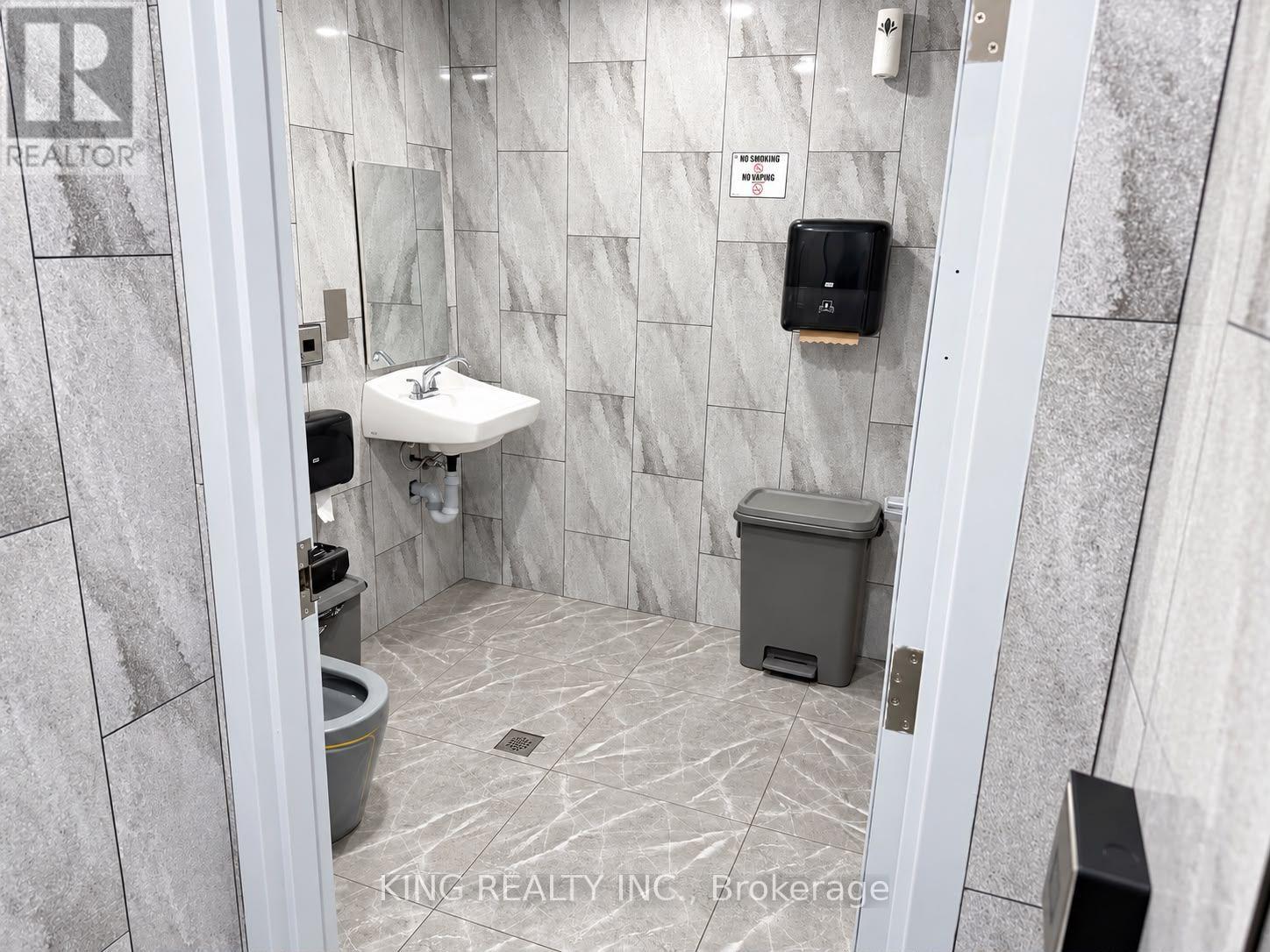 1001 Queen Street E, Toronto, Ontario  M4M 1K2 - Photo 44 - E13763488