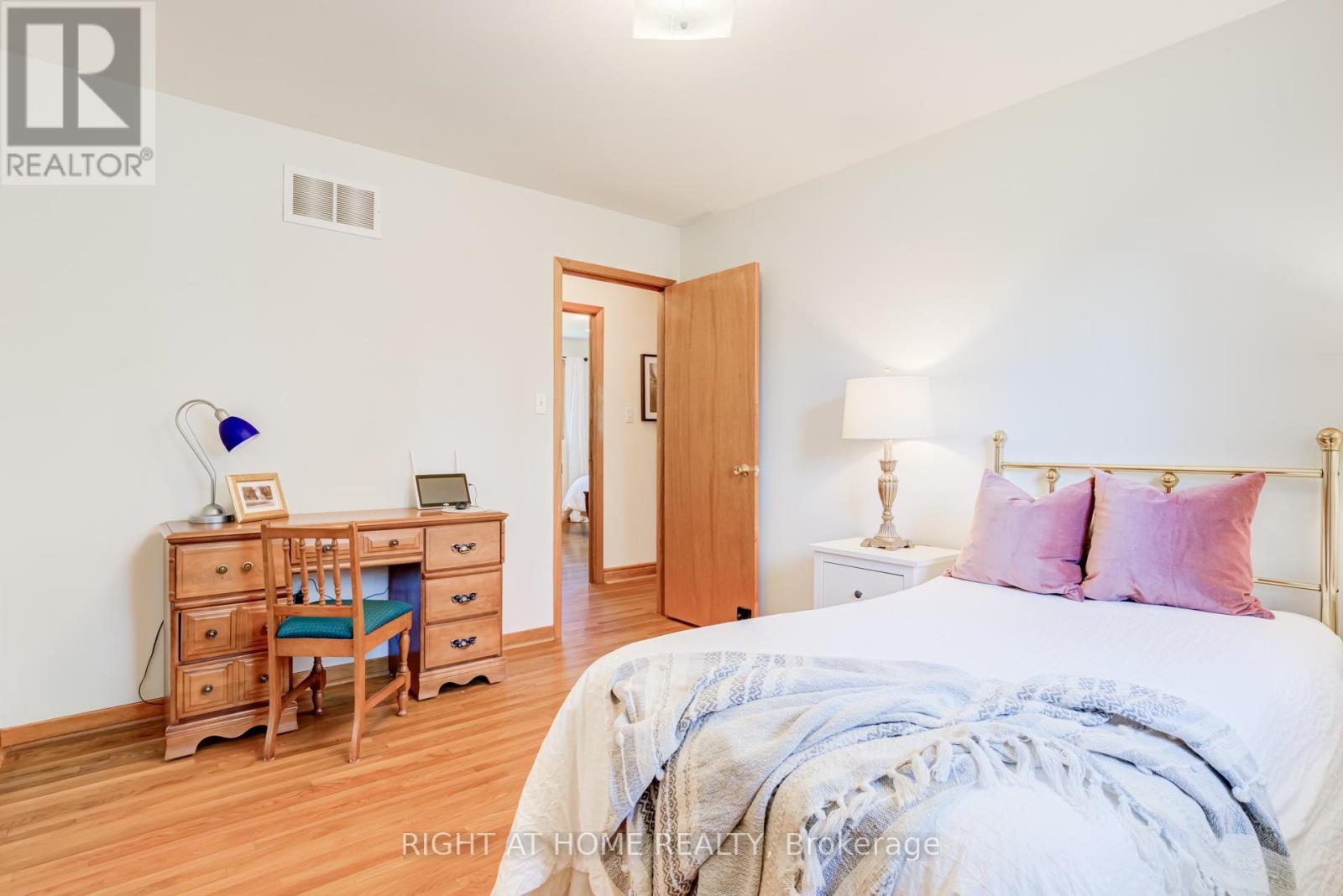 24 Joseph Street, Adjala-Tosorontio, Ontario  L0G 1L0 - Photo 21 - N13763548