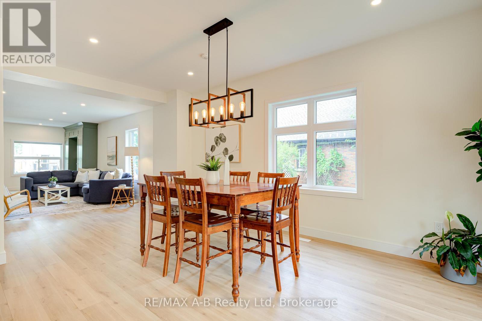 261 Albert Street, Stratford, Ontario  N5A 3K8 - Photo 16 - X13763544