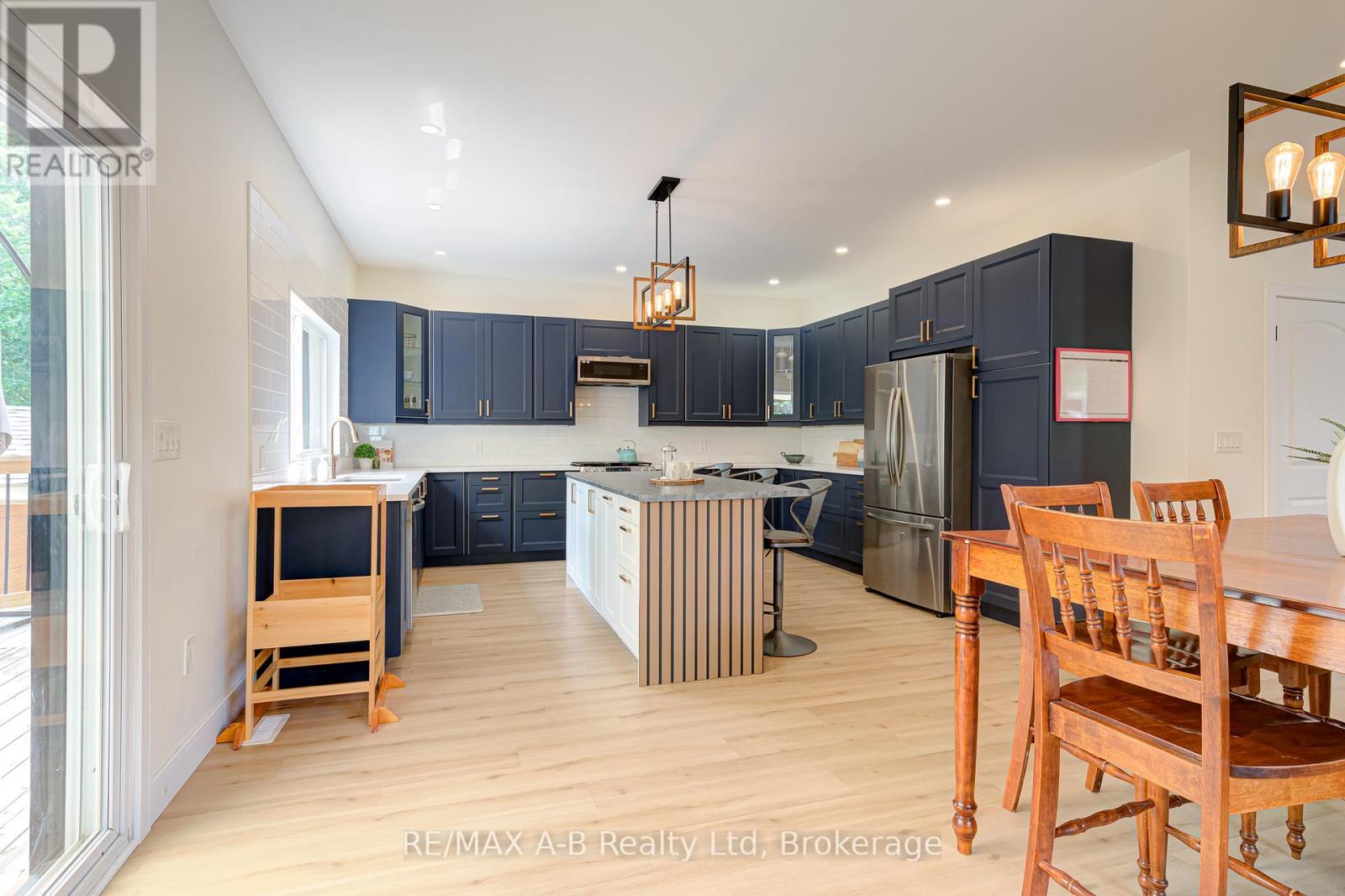 261 Albert Street, Stratford, Ontario  N5A 3K8 - Photo 17 - X13763544