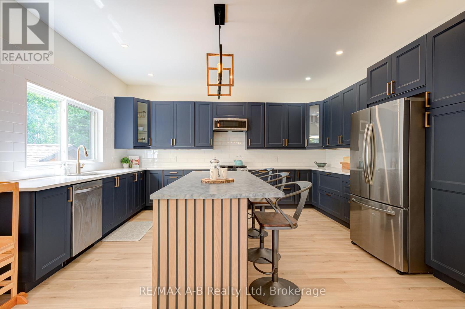 261 Albert Street, Stratford, Ontario  N5A 3K8 - Photo 19 - X13763544