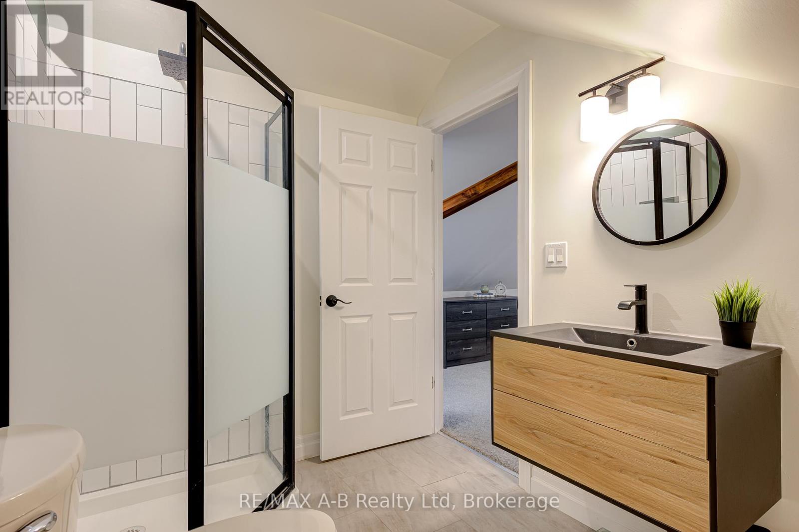 261 Albert Street, Stratford, Ontario  N5A 3K8 - Photo 32 - X13763544