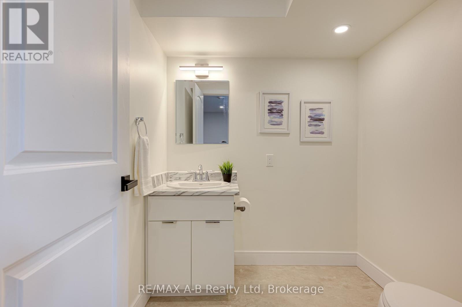 261 Albert Street, Stratford, Ontario  N5A 3K8 - Photo 45 - X13763544