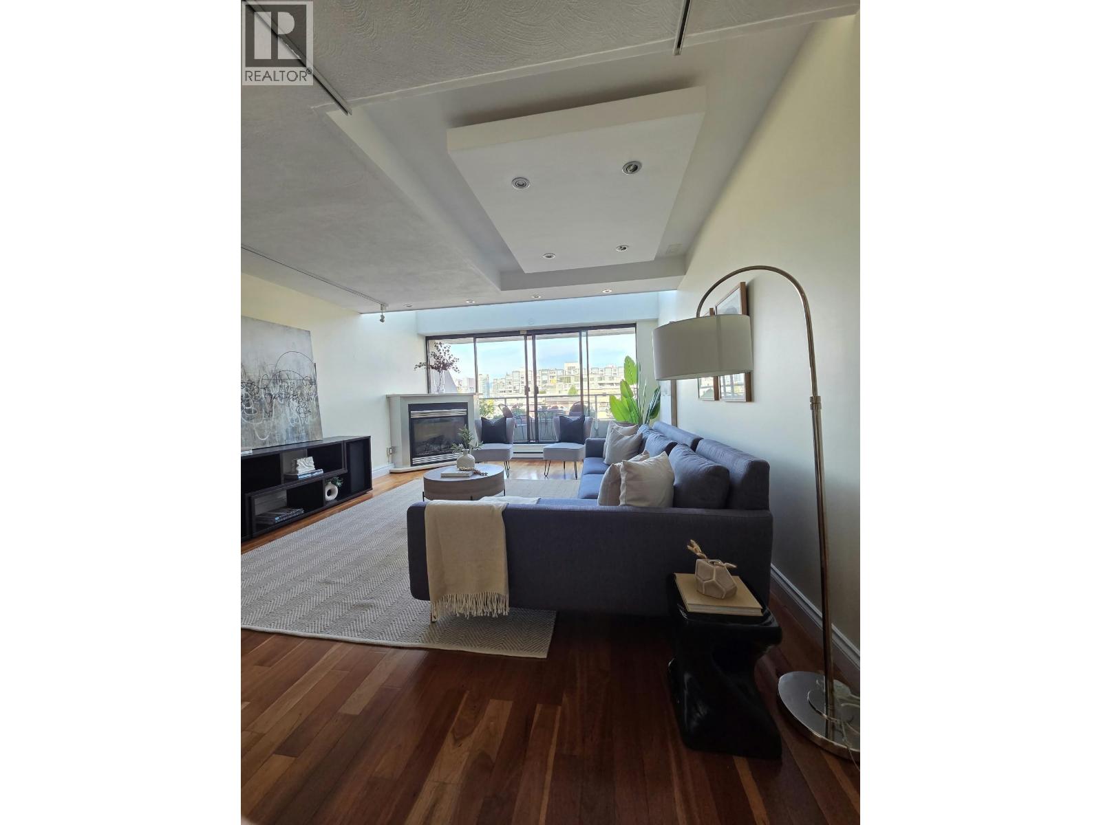 313 674 Leg In Boot Square, Vancouver, British Columbia  V5Z 4B4 - Photo 11 - R3163451