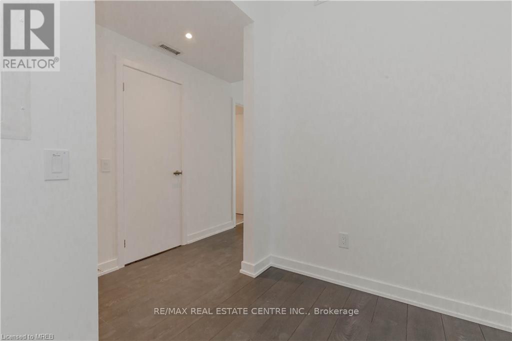 310 - 28 Ann Street, Mississauga, Ontario  M3C 0H5 - Photo 10 - W13763496