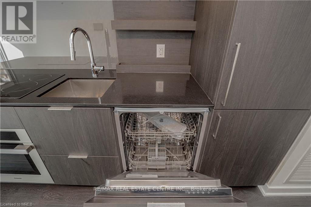 310 - 28 Ann Street, Mississauga, Ontario  M3C 0H5 - Photo 18 - W13763496