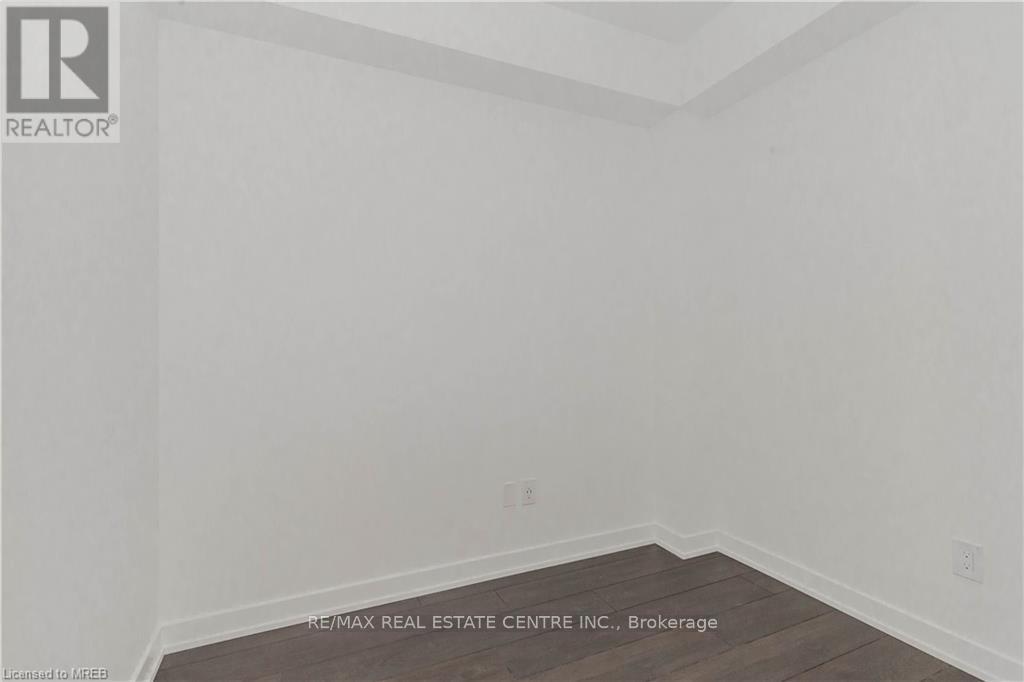 310 - 28 Ann Street, Mississauga, Ontario  M3C 0H5 - Photo 8 - W13763496