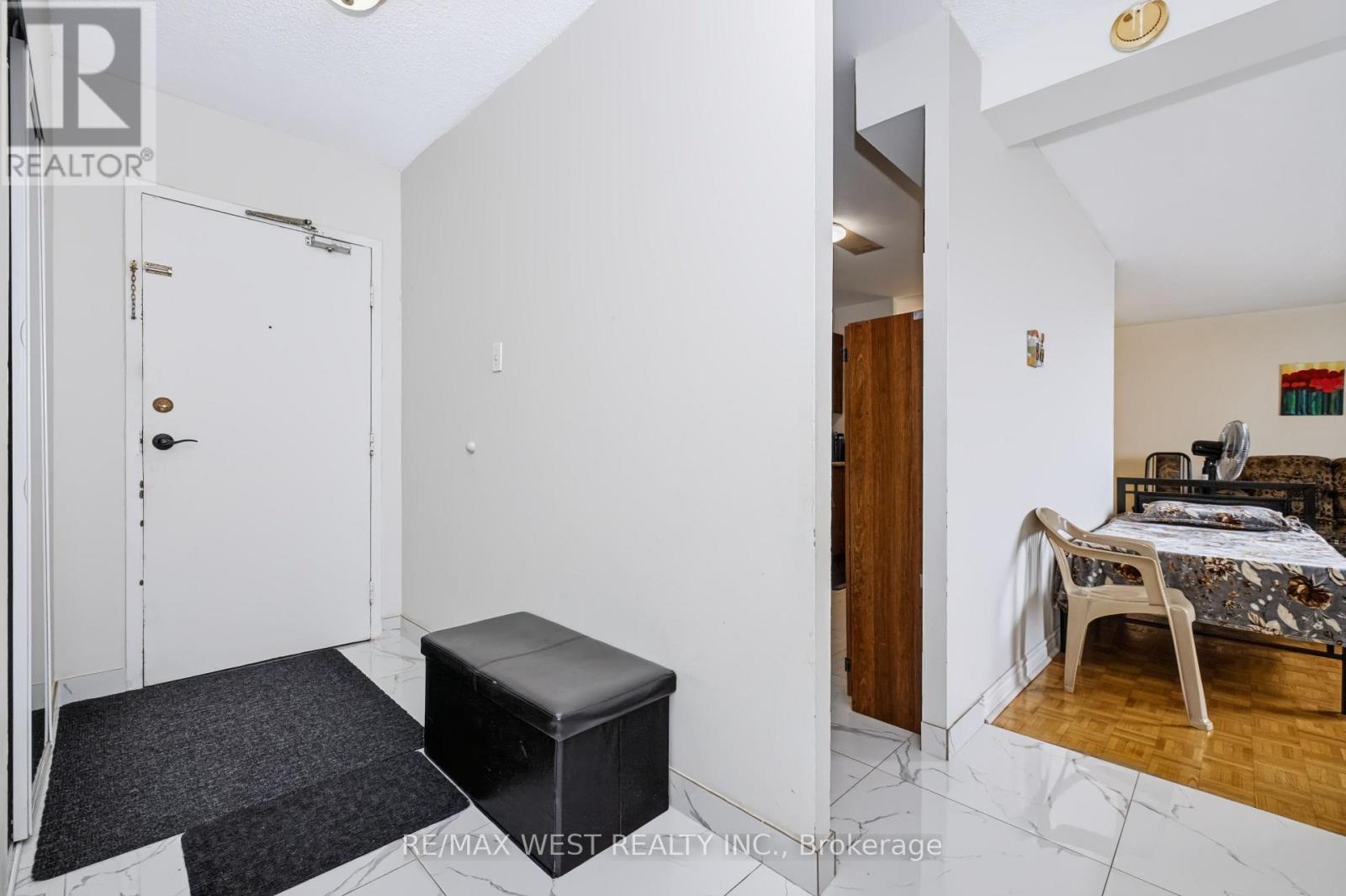 506 - 2645 Kipling Avenue, Toronto, Ontario  M9V 3S6 - Photo 3 - W13763510