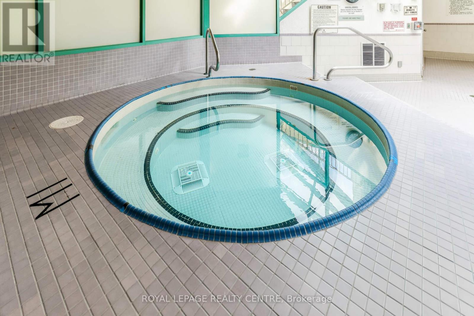 1901 - 101 Subway Crescent, Toronto, Ontario  M9B 6K4 - Photo 17 - W13763542