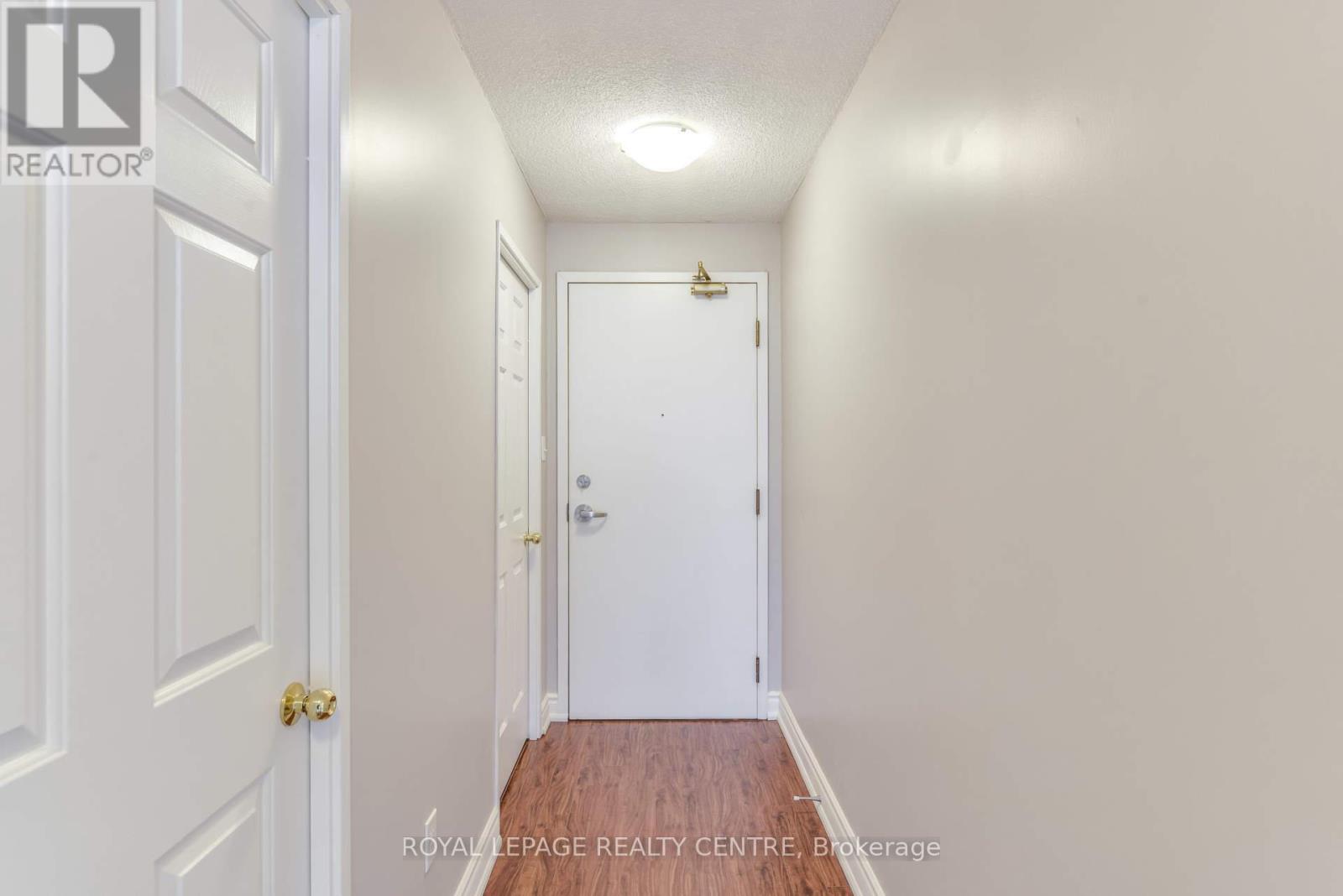 1901 - 101 Subway Crescent, Toronto, Ontario  M9B 6K4 - Photo 5 - W13763542