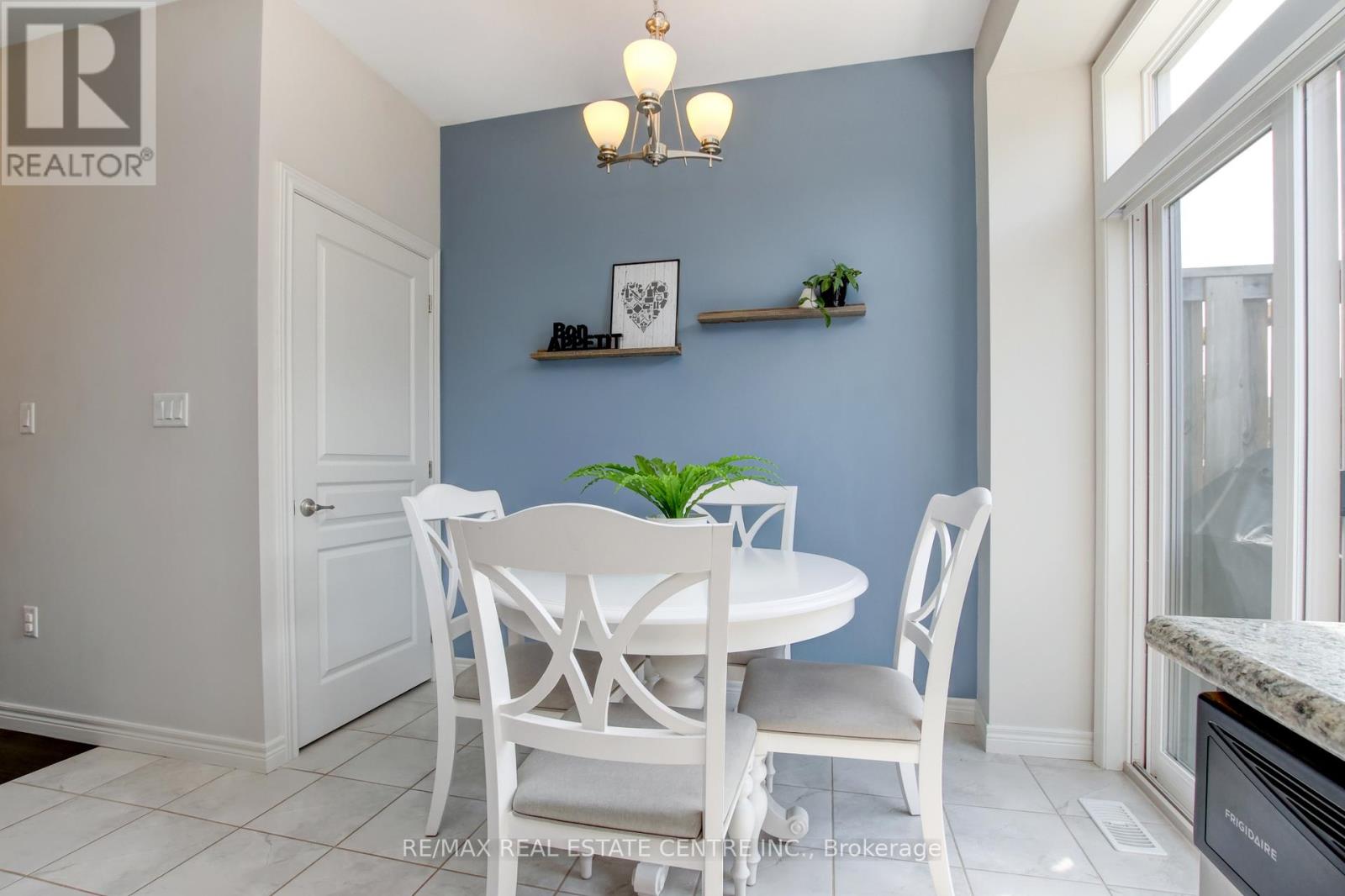 4 - 247 Festival Way, Hamilton, Ontario  L0R 1C0 - Photo 15 - X13763520