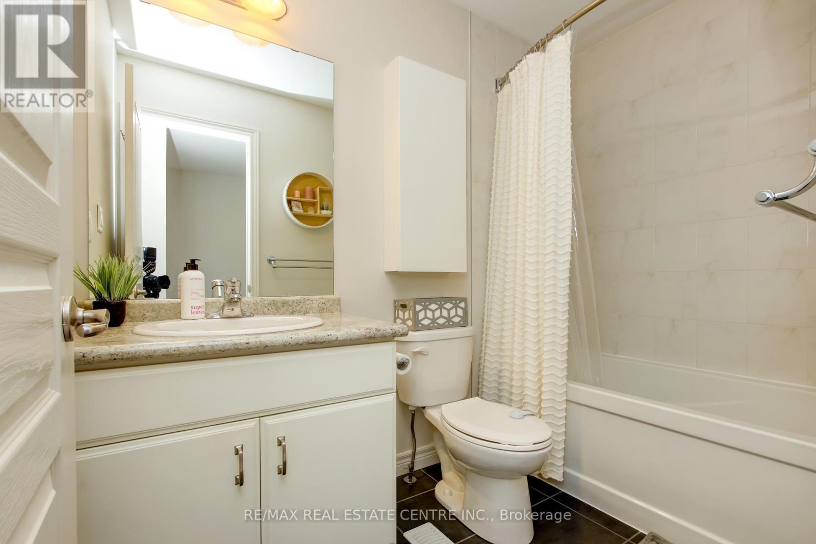 4 - 247 Festival Way, Hamilton, Ontario  L0R 1C0 - Photo 29 - X13763520