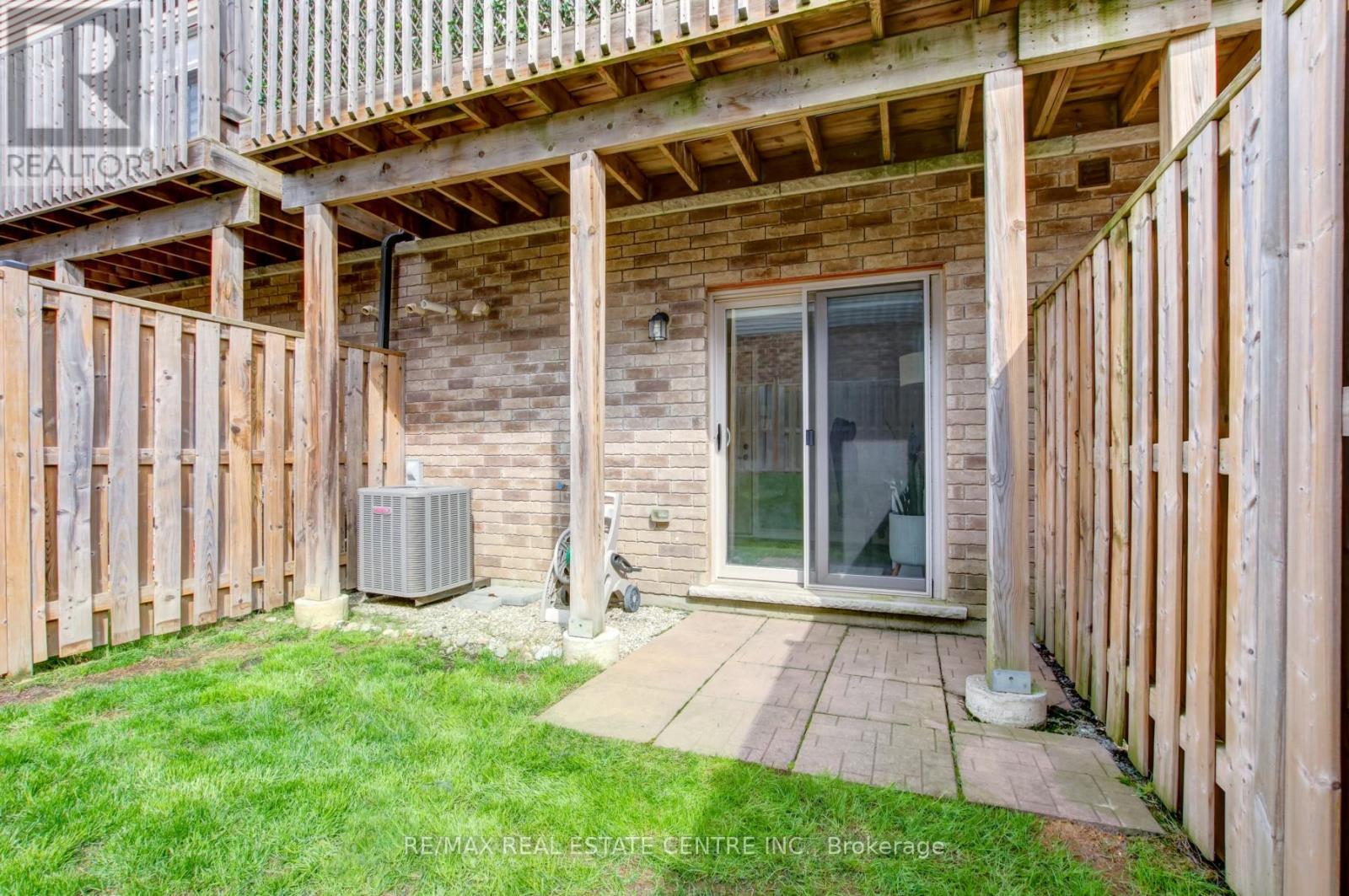4 - 247 Festival Way, Hamilton, Ontario  L0R 1C0 - Photo 34 - X13763520