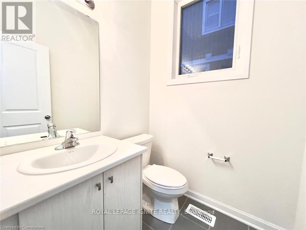 94 Golf Links Drive, Loyalist, Ontario  K0H 1G0 - Photo 12 - X13763550