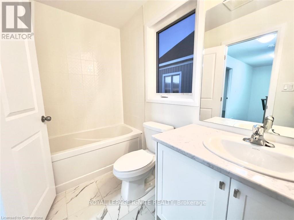 94 Golf Links Drive, Loyalist, Ontario  K0H 1G0 - Photo 20 - X13763550