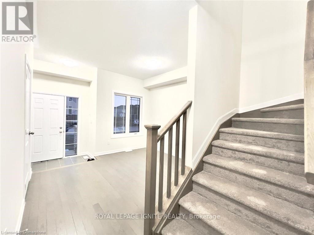 94 Golf Links Drive, Loyalist, Ontario  K0H 1G0 - Photo 4 - X13763550