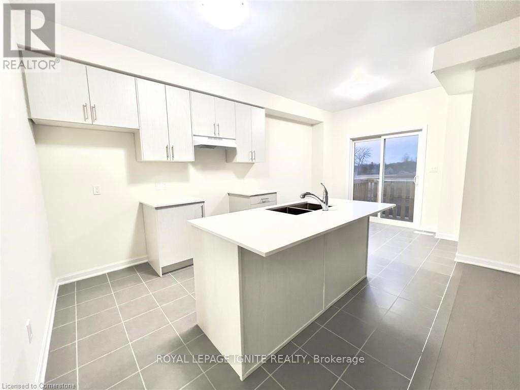 94 Golf Links Drive, Loyalist, Ontario  K0H 1G0 - Photo 9 - X13763550