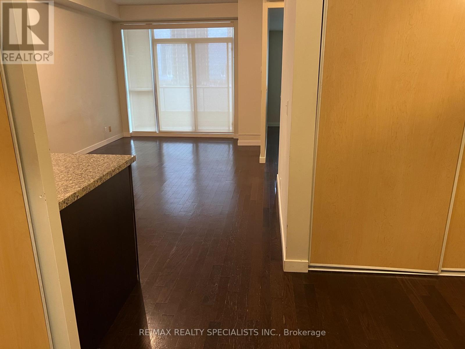 715 - 1 Shaw Street, Toronto, Ontario  M6K 0A1 - Photo 5 - C13763494