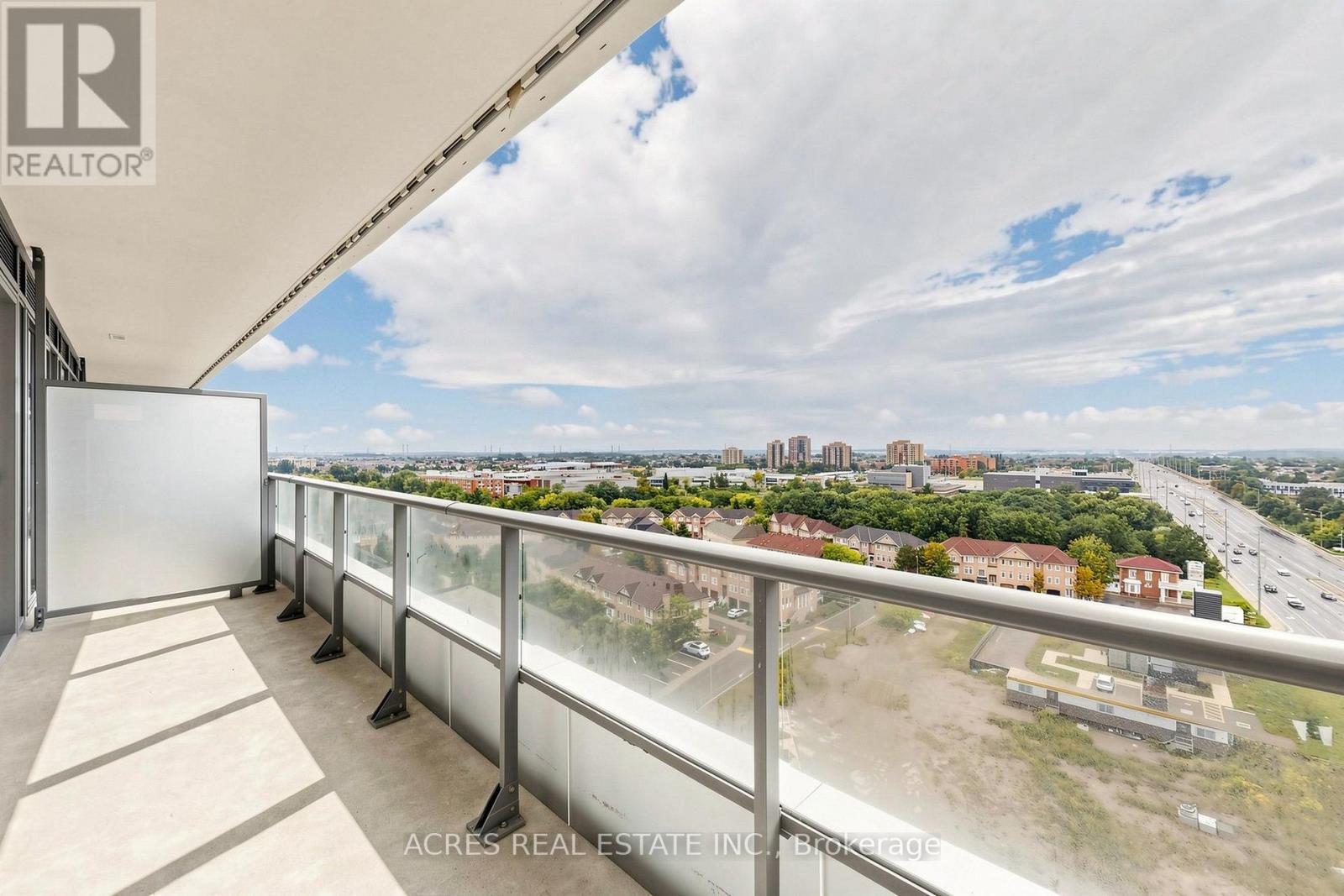 1008 - 260 Malta Avenue, Brampton, Ontario L6Y 0B5 - Photo 2 - W13739216