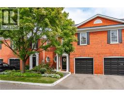 112 FAIRWOOD Place W, Burlington, Ontario