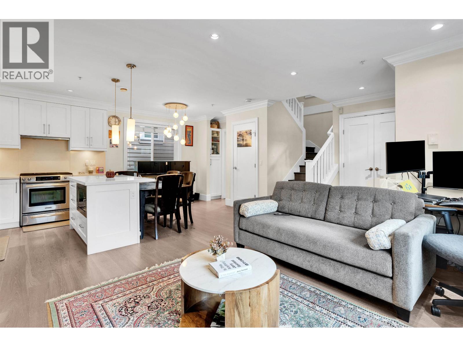 2885 E 41st Avenue, Vancouver, British Columbia  V5R 2X4 - Photo 8 - R3163455