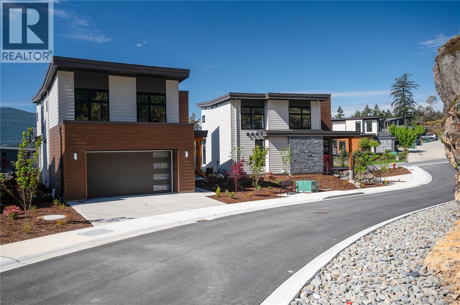 102 1220 Manzanita Pl, Nanaimo, British Columbia  V9T 0L7 - Photo 4 - 1013828
