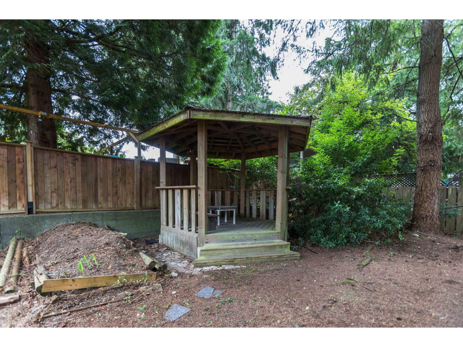 14036 102a Avenue, Surrey, British Columbia  V3T 1P9 - Photo 15 - R3163421