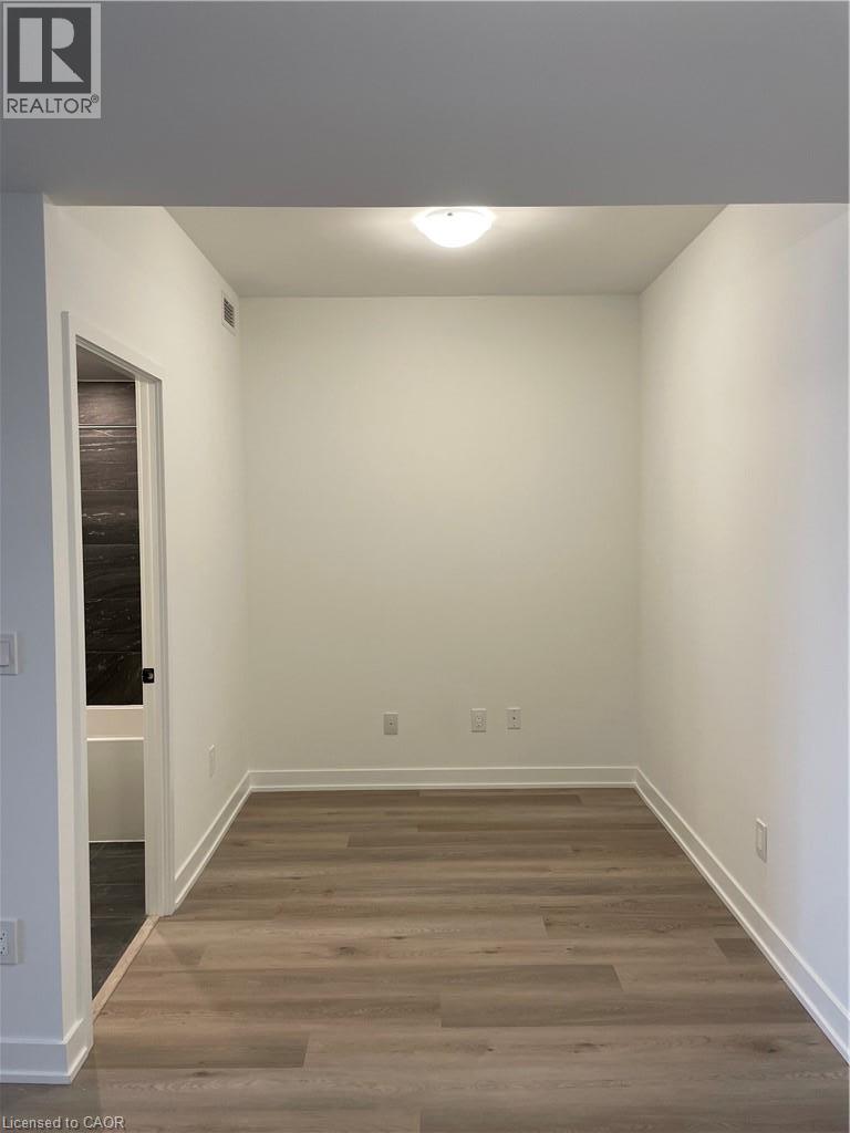2069 Lakeshore Road Unit# 706, Burlington, Ontario  L7R 1E2 - Photo 9 - 40861376