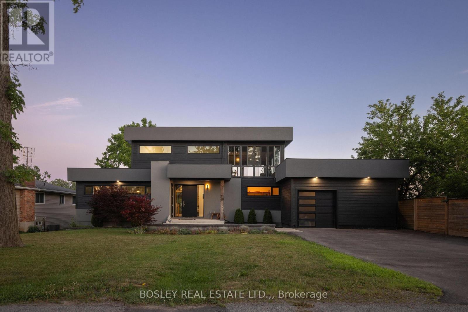 29 Rosedale Avenue, Thorold (Port Robinson), Ontario L0S 1K0 - Photo 3 - X13763604